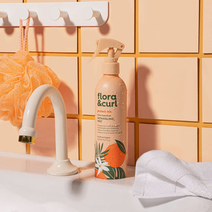 Flora &amp; Curl Protect Me Citrus Superfruit Detangling Mist 250ml