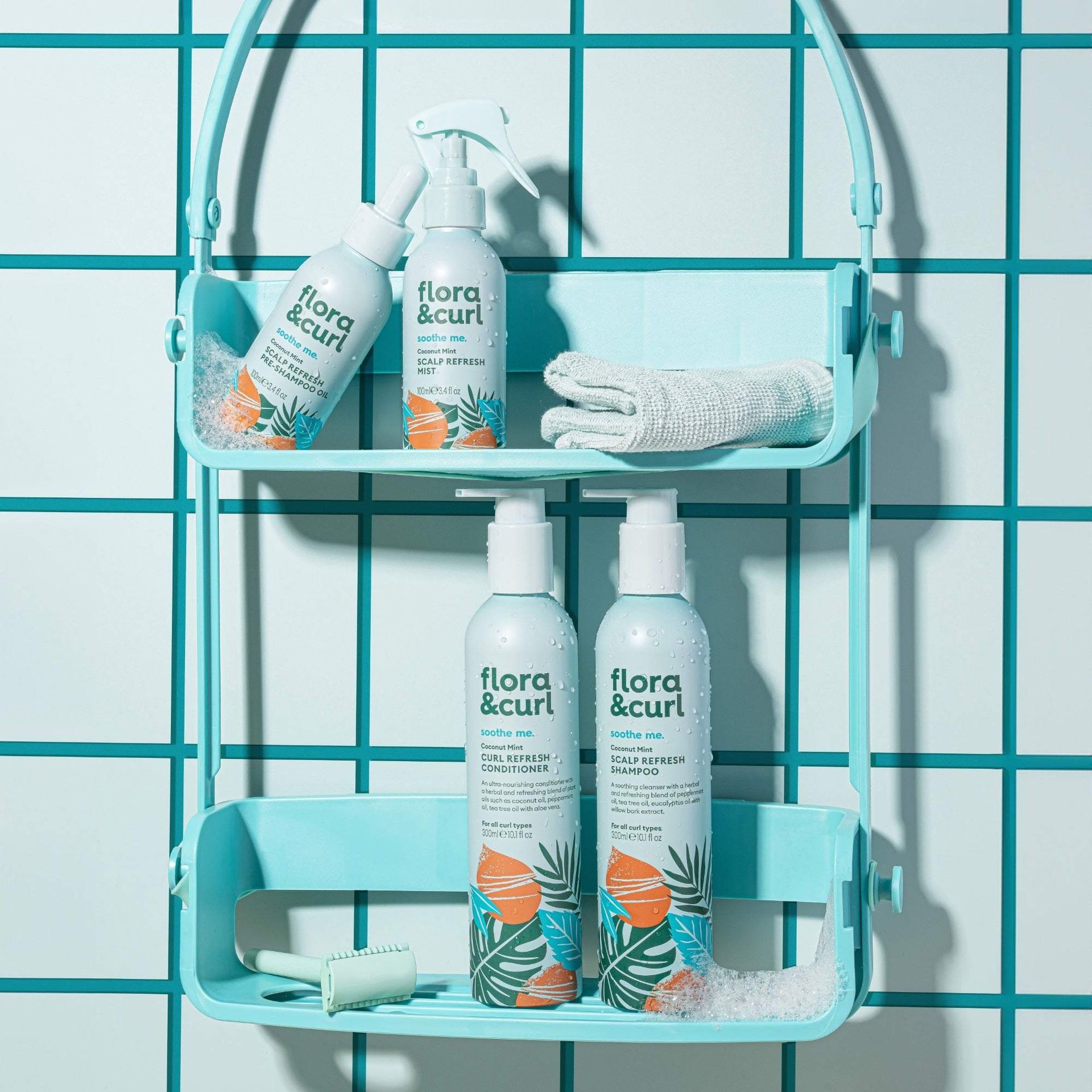 Flora &amp; Curl Soothe Me Coconut Mint Scalp Refresh Mist 100ml